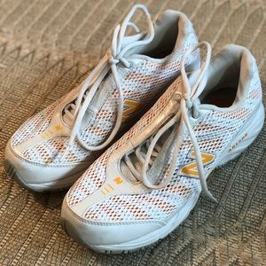New Balance Women’s Tennis Shoes - Abzorb 360 Fit